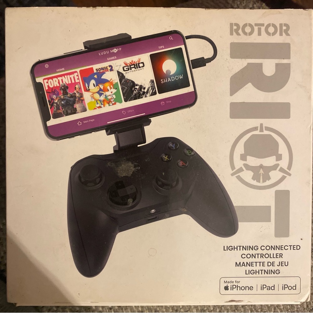 🆕 Gaming Controller with Mobile Phone Mount